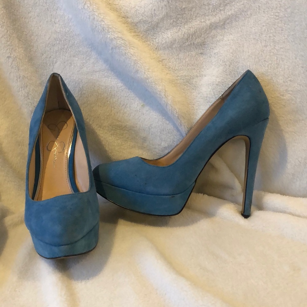 Blue suede Jessica Simpson pumps
